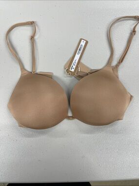 Skims Ultimate Super Push Up 32C Clay NWT